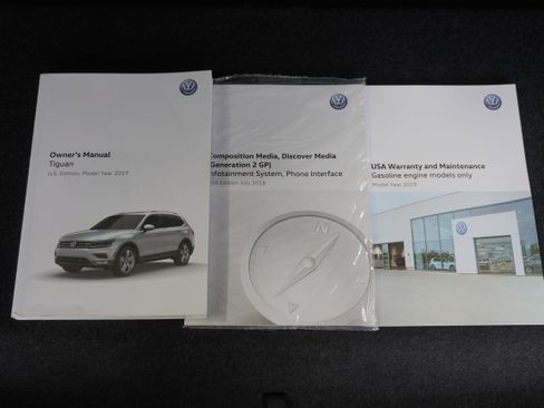 Used 2019 Volkswagen Tiguan SE image 22