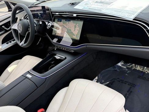 New 2026 Mercedes-Benz E 350 4MATIC Sedan image 26