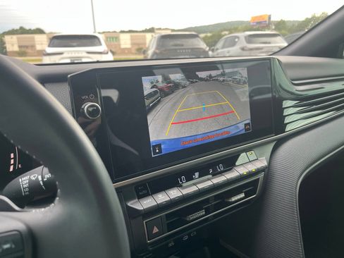 Used 2025 Toyota Camry SE w/ Multimedia Upgrade Package FWD image 19