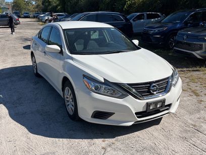 Used 2018 Nissan Altima 2.5 S w/ S Convenience Package