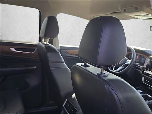 Used 2024 Volkswagen Atlas SE image 20