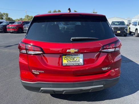 Used 2023 Chevrolet Equinox LT FWD image 4