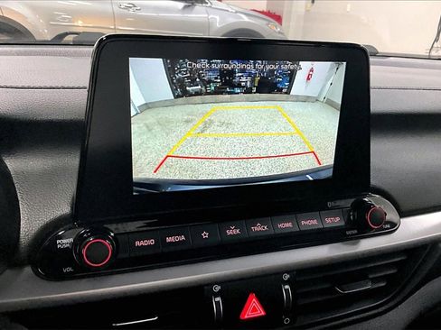 Used 2021 Kia Forte LXS image 14