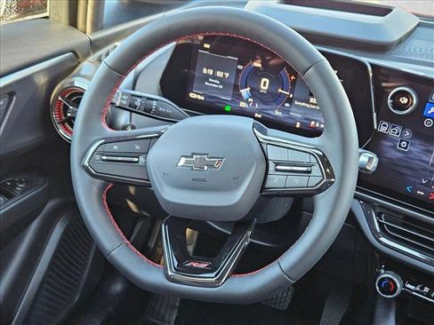 New 2026 Chevrolet Equinox EV RS image 11