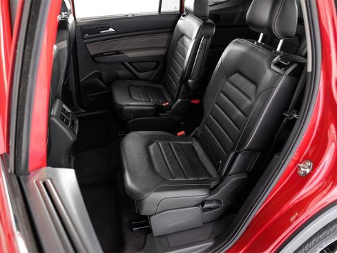 Used 2021 Volkswagen Atlas SEL Premium image 43