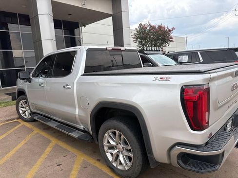 Used 2021 GMC Sierra 1500 SLT AWD/4WD image 3