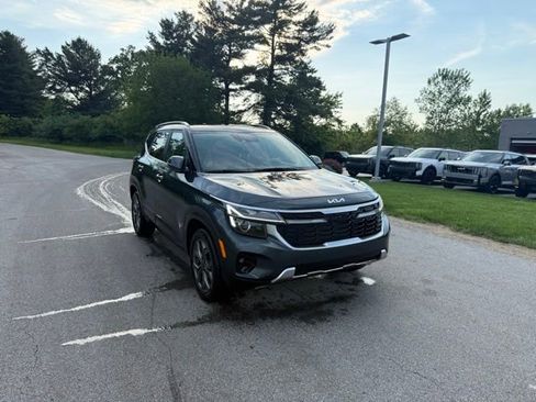 Certified 2024 Kia Seltos S AWD/4WD image 4