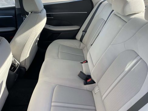 Certified 2023 Hyundai Sonata SEL w/ Convenience Package image 24