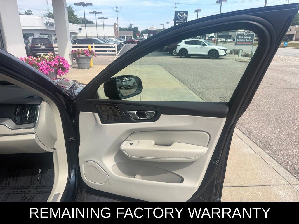 Used 2024 Volvo XC60 T8 Plus w/ Protection Package Premier AWD/4WD image 14