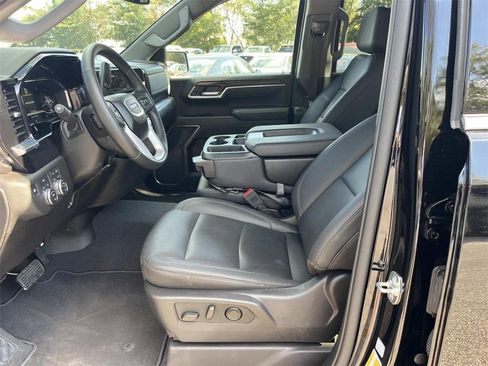 Used 2025 GMC Sierra 1500 SLT image 20