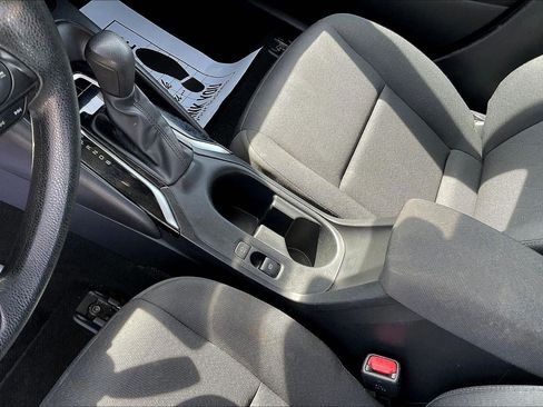 Used 2023 Toyota Corolla LE FWD image 14