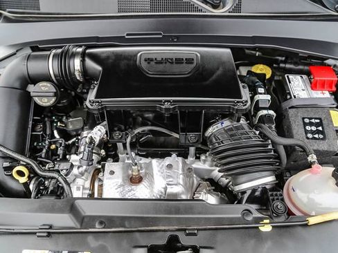 Used 2024 Jeep Compass Limited image 25