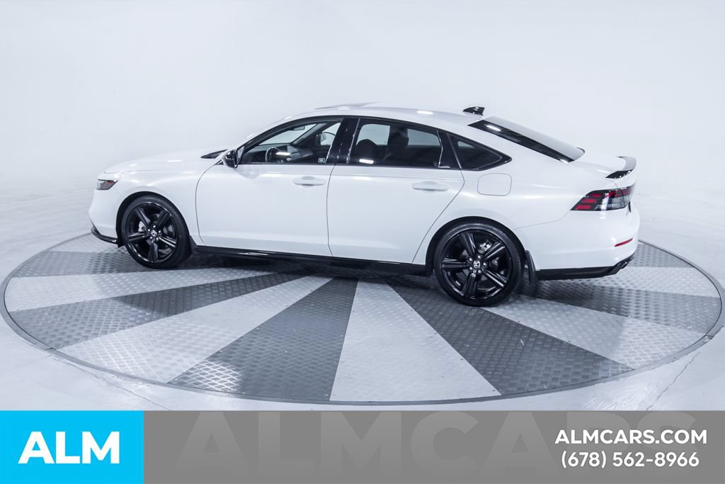 Used 2024 Honda Accord Sport image 5