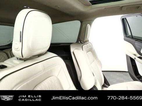 Used 2020 Lincoln Aviator Black Label Grand Touring w/ Class IV Trailer Tow Package image 24