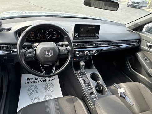 Used 2025 Honda Civic Sport image 35