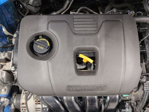 Used 2023 Kia Forte GT-Line w/ GT-Line Premium Package image 15