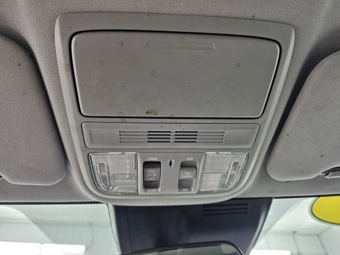 Used 2018 Honda CR-V EX image 19