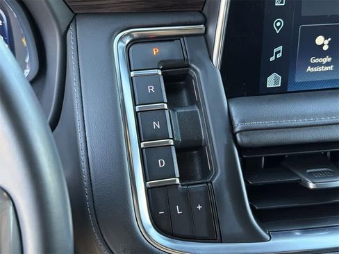 Used 2023 Chevrolet Tahoe LT image 17