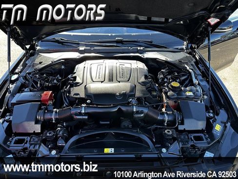 Used 2017 Jaguar XE Prestige image 23