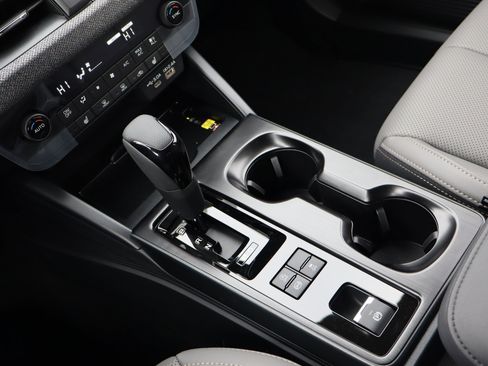 New 2026 Subaru Outback Limited image 15