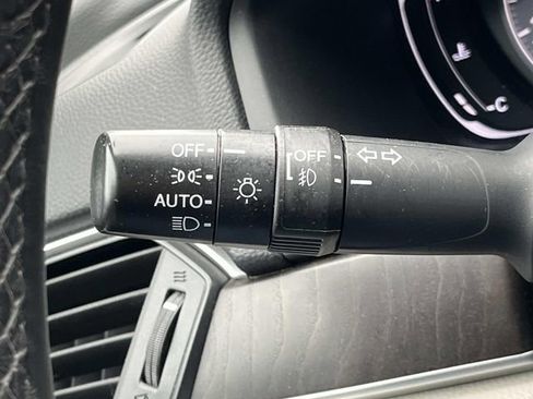 Used 2018 Honda Accord EX-L image 43