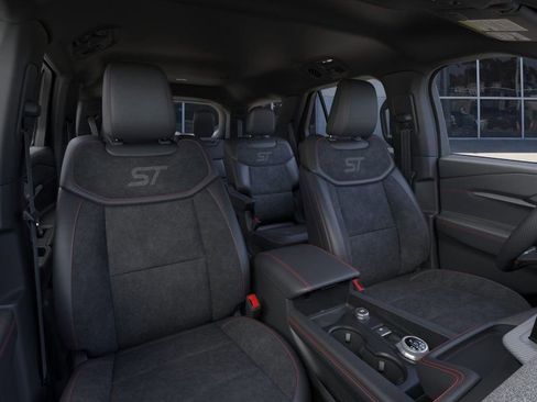New 2026 Ford Explorer ST RWD image 32