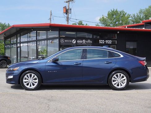 Used 2022 Chevrolet Malibu LT FWD image 4