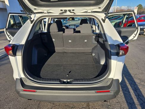 Certified 2025 Toyota RAV4 LE image 14