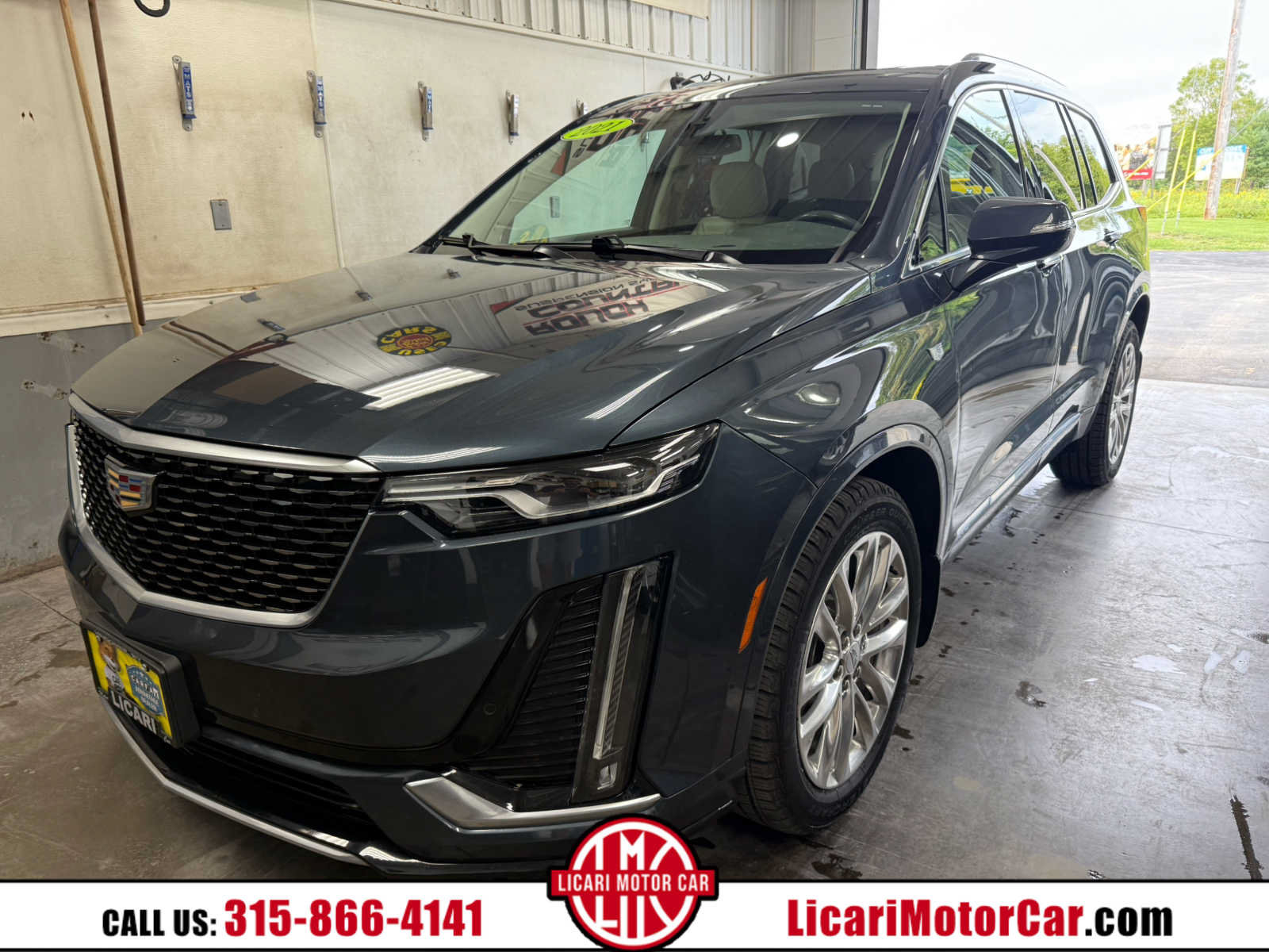 Used 2021 Cadillac XT6 Premium Luxury w/ LPO, Floor Liner Package AWD/4WD image 1