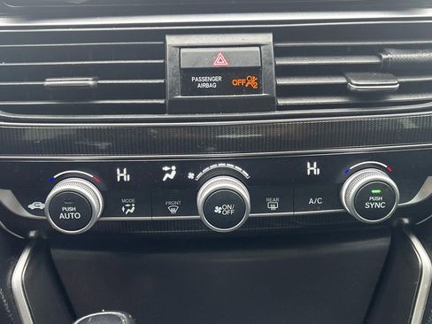 Used 2021 Honda Accord Sport image 17