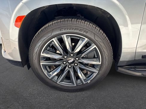 Used 2024 Cadillac Escalade Sport RWD image 10