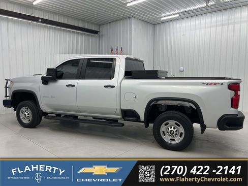 Used 2022 Chevrolet Silverado 2500 W/T AWD/4WD image 5