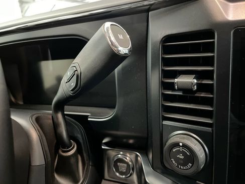 New 2025 Ford F250 Lariat w/ Lariat Ultimate Package image 21