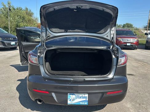Used 2013 MAZDA MAZDA3 i Touring image 27