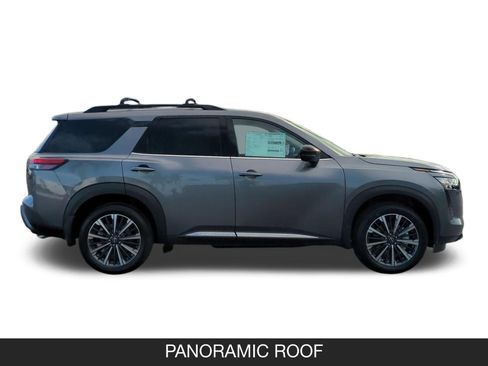 New 2026 Nissan Pathfinder Platinum w/ Cargo Package image 6