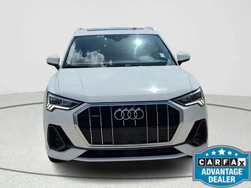 Used 2023 Audi Q3 2.0T Premium Plus w/ Premium Plus Package image 2