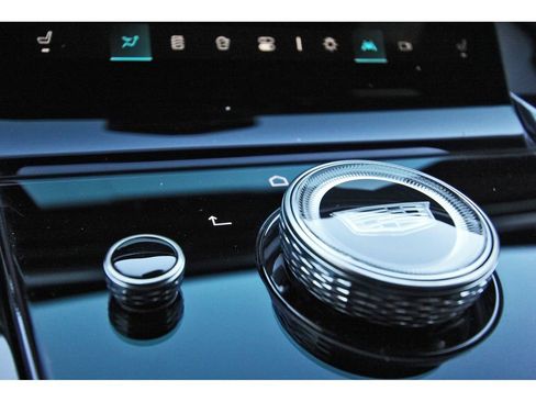 New 2026 Cadillac Escalade ESV Sport image 21