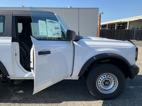 New 2025 Ford Bronco 2-Door image 27