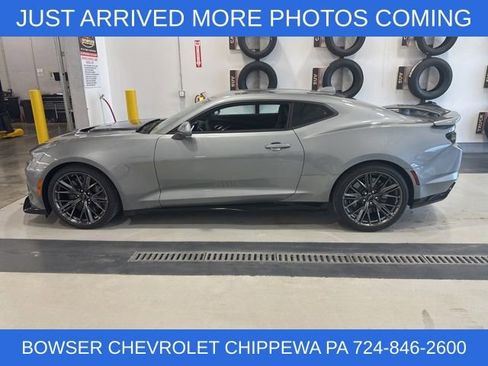 Used 2023 Chevrolet Camaro ZL1 image 2