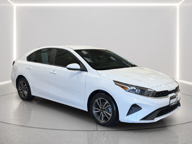 Used 2022 Kia Forte LXS FWD image 8