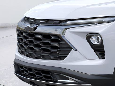 New 2026 Chevrolet TrailBlazer ACTIV w/ Convenience Package FWD image 13