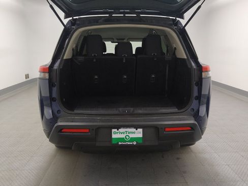 Used 2022 Nissan Pathfinder SV FWD image 29
