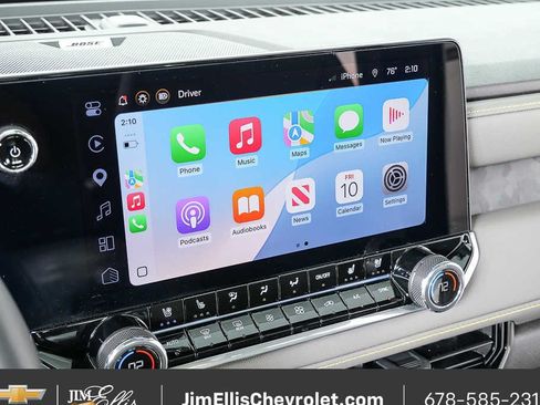 Used 2026 Chevrolet Colorado ZR2 w/ Technology Package AWD/4WD image 15