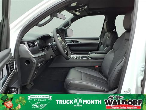 New 2025 Jeep Wagoneer Series II w/ Premium Group I image 9