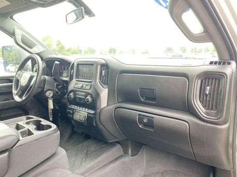 Used 2021 Chevrolet Silverado 2500 Custom w/ Custom Value Package AWD/4WD image 26