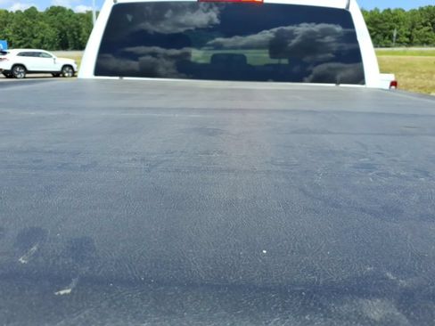 Used 2024 RAM 3500 Tradesman w/ Chrome Appearance Group AWD/4WD image 6