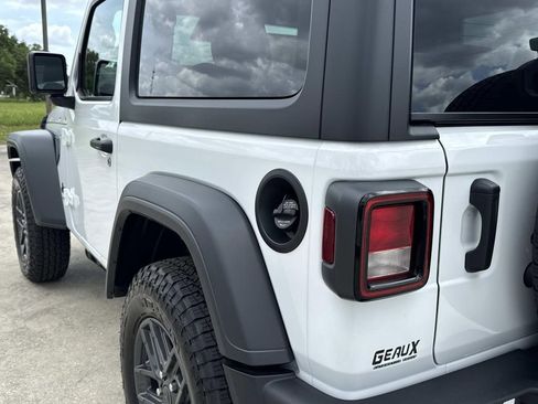 New 2026 Jeep Wrangler Sport AWD/4WD image 11