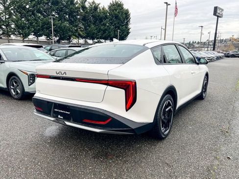 Certified 2025 Kia K4 EX image 6
