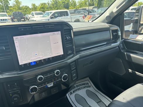 Used 2024 Ford F350 Lariat w/ Camper Package image 22