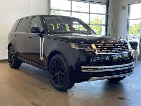 Used 2023 Land Rover Range Rover Long Wheelbase Autobiography AWD/4WD image 3
